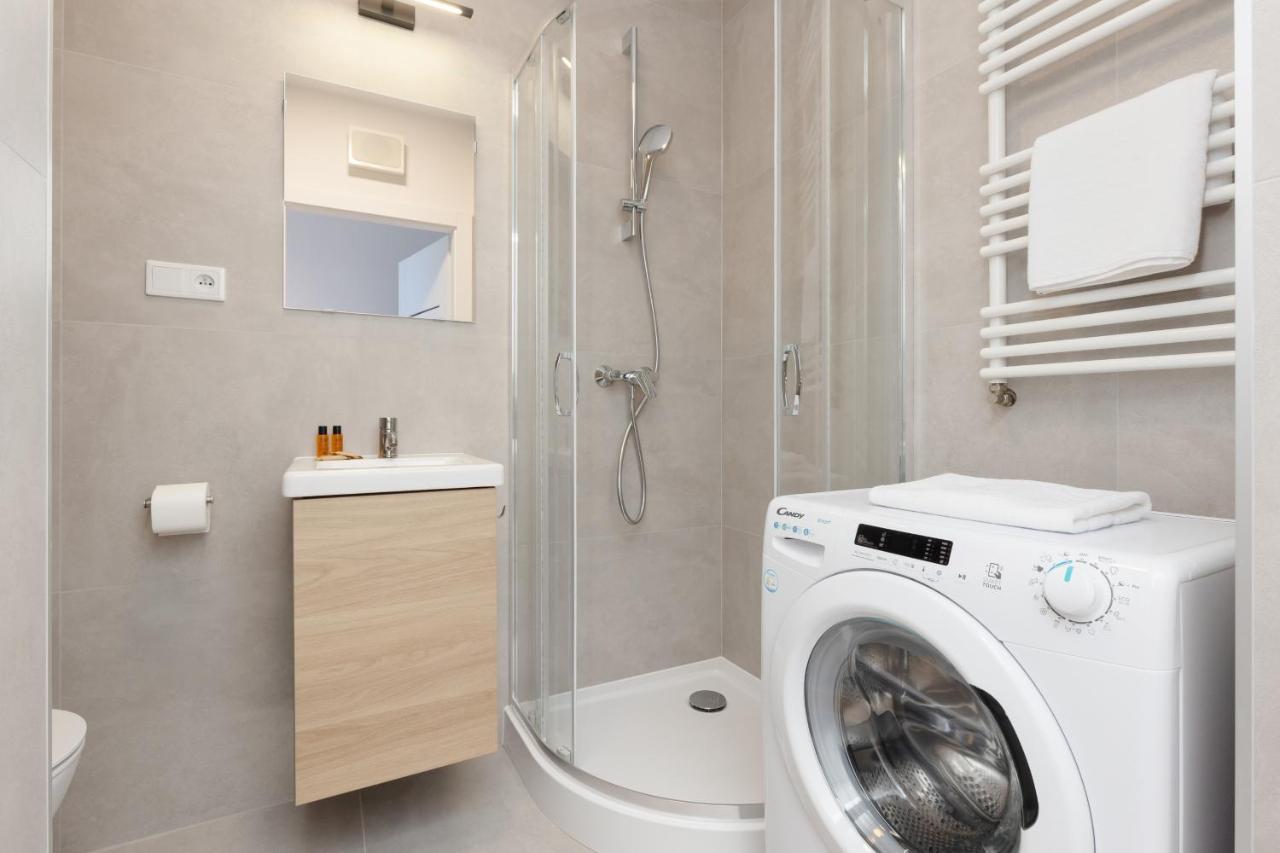L27 Apartments Sauna And Gym Varşovia Exterior foto