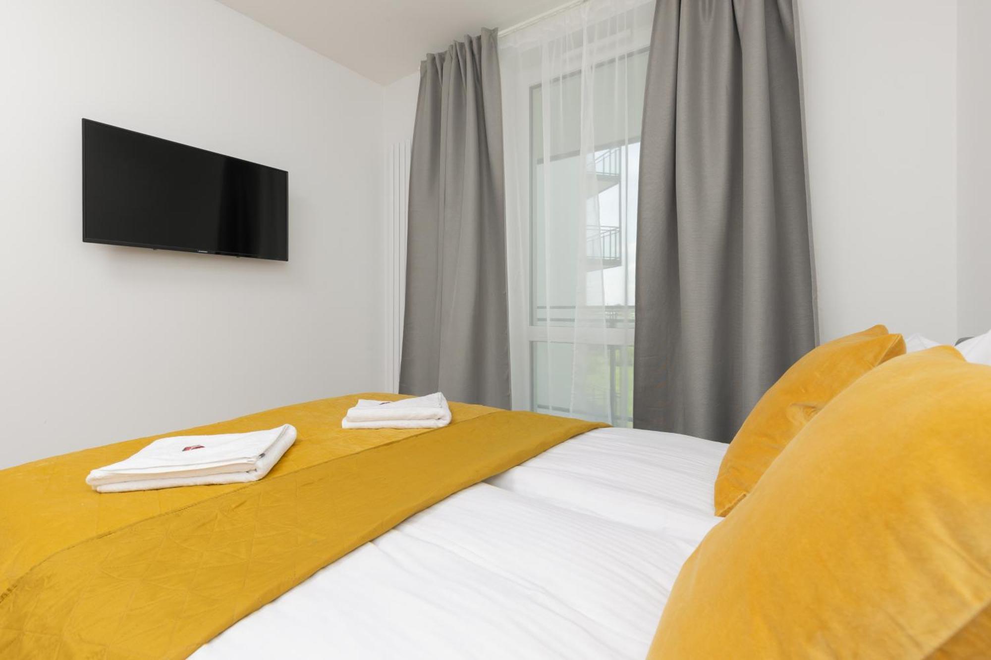 L27 Apartments Sauna And Gym Varşovia Exterior foto